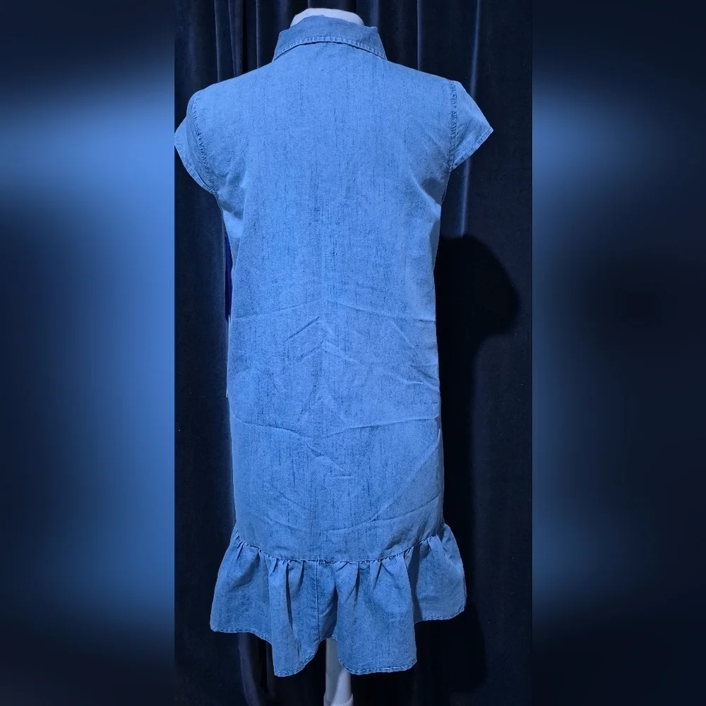 Sleeveless Denim Dress - Picture 4 of 4